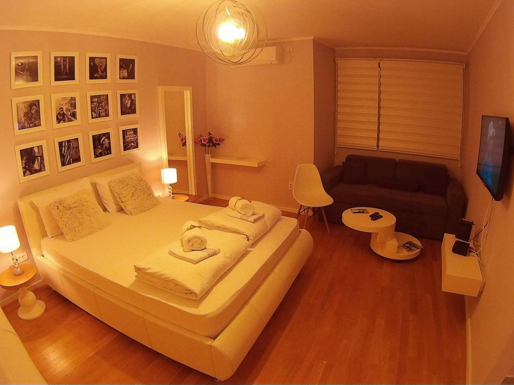 Balkan-inn Parlament Lux apartment Belgrade Extérieur photo
